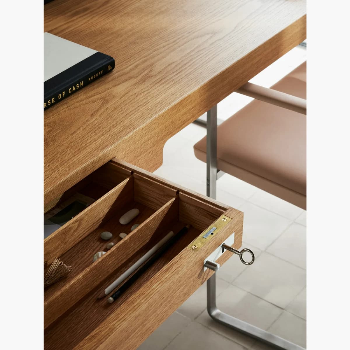 Carl Hansen & Son CH110 Desk 詳細画像 2