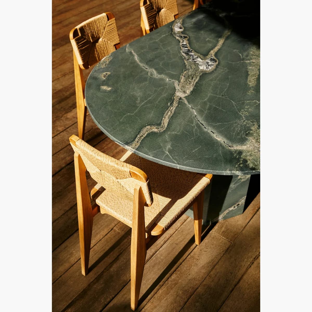 GUBI Epic Outdoor Dining Table 詳細画像 3