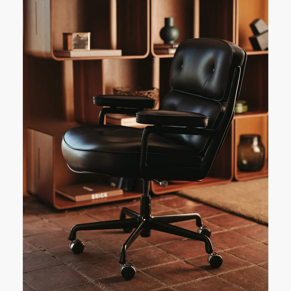 Herman Miller Eames Executive Chair 詳細画像 7