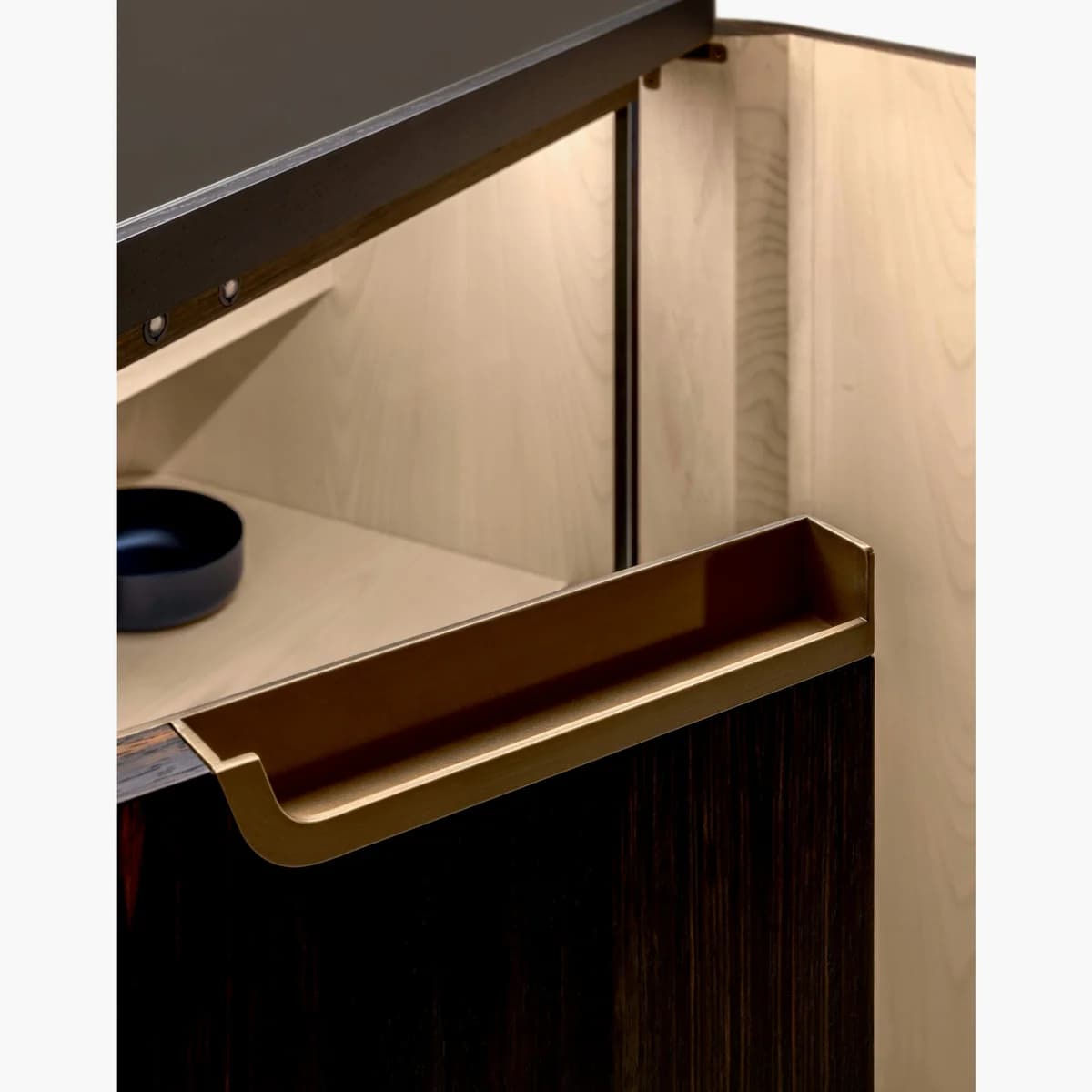 Poltrona Frau Duo Bar Cabinet 詳細画像 7