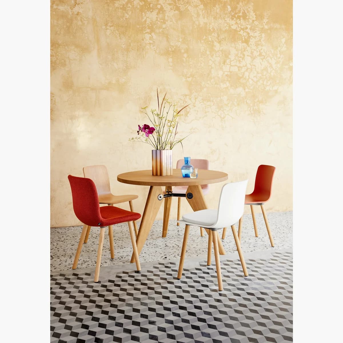 Vitra Prouvé Gueridon Table 詳細画像 2