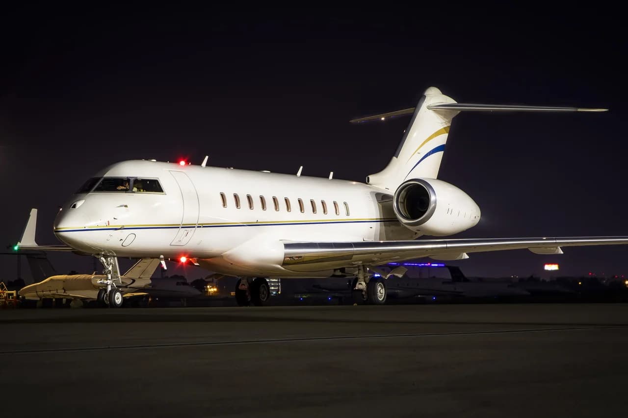 Bombardier Global 5000 プライベートチャーター小时制サービス メイン画像